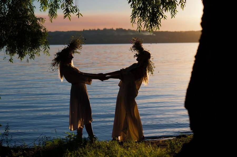 Foto de título para o artigo: Sessão fotográfica de Ivan Kupala: um projeto exclusivo