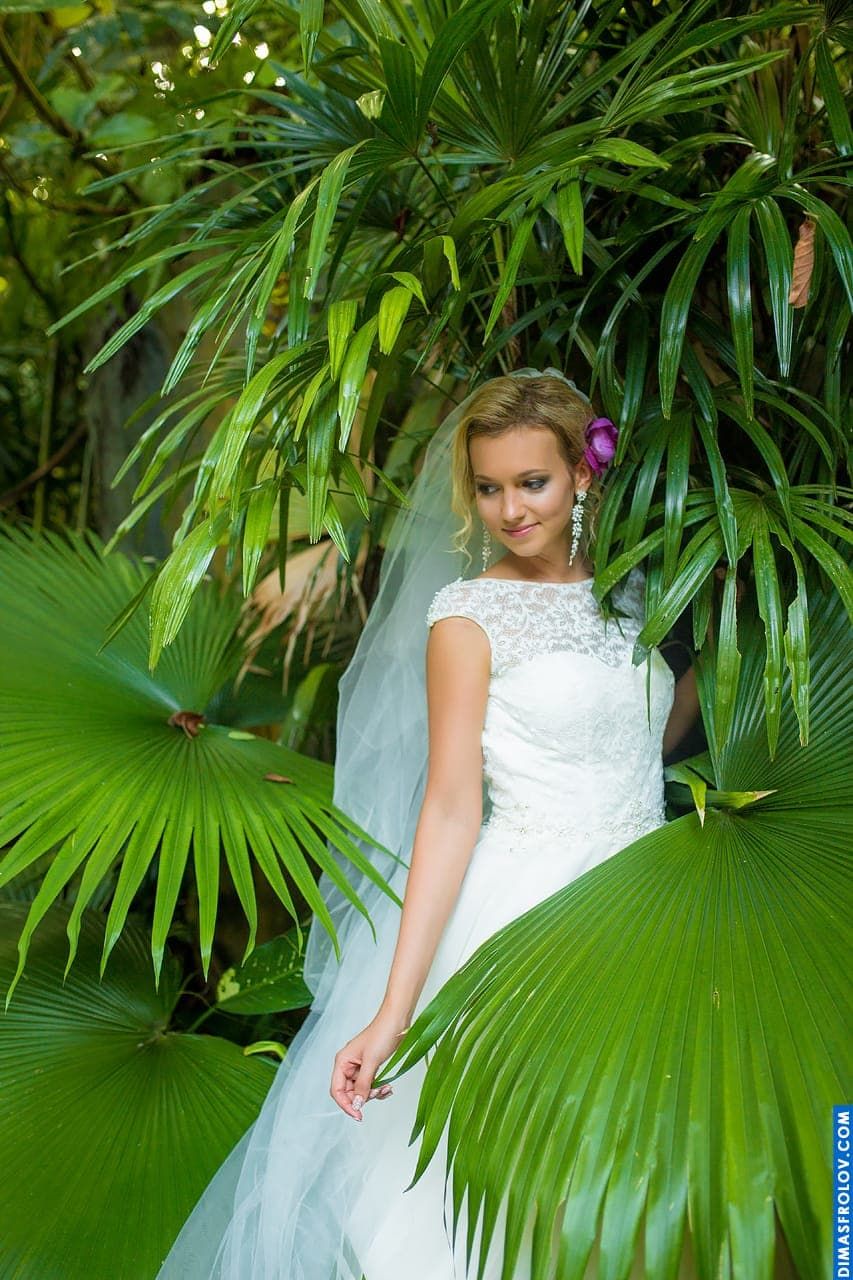 Female poses for photo shoot. 10 tips for beginning photographer. photographer Dimas Frolov. photo529