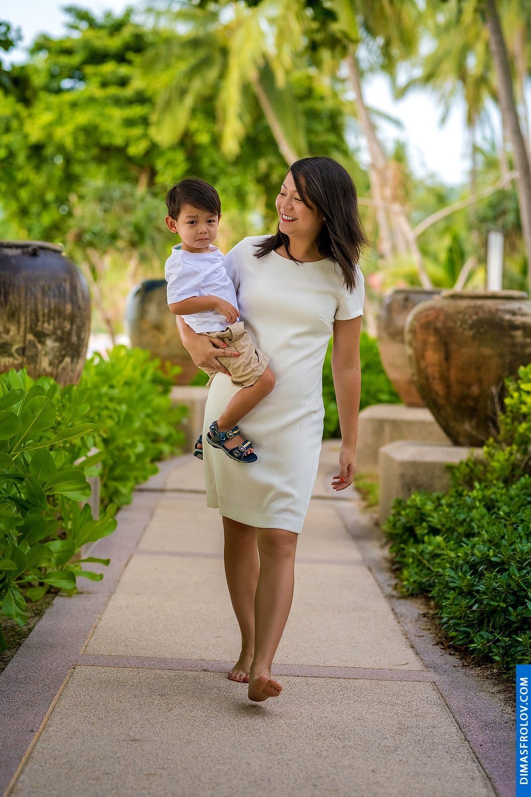 family ครอบครัว Chau. บาทต่อภาพ 47706 (2023-05-03 21:54:31)