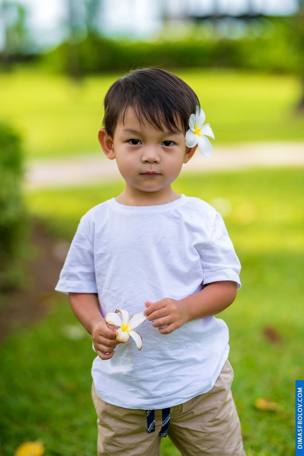 family ครอบครัว Chau. บาทต่อภาพ 47802 (2023-05-03 21:54:32)