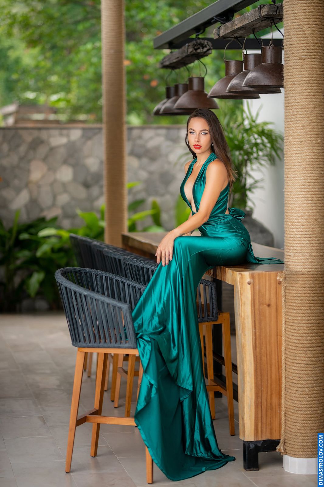 portraits Julia. บาทต่อภาพ 93428 (2023-05-03 22:08:57)