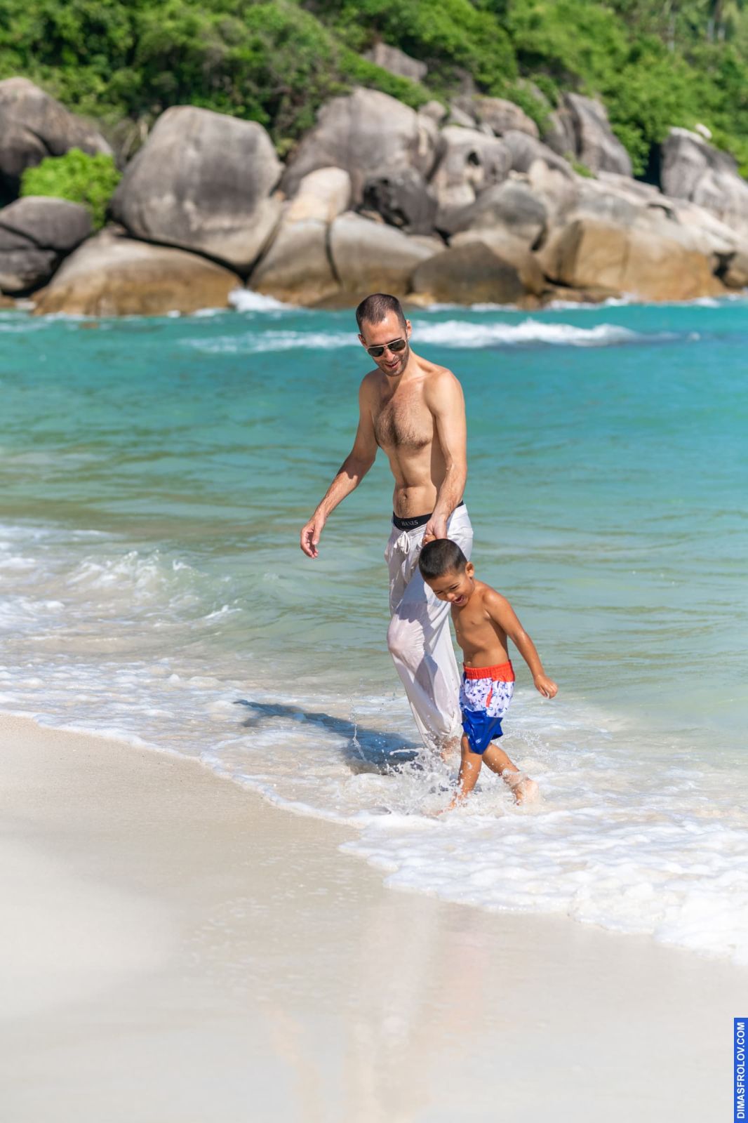 family ครอบครัว Matt. บาทต่อภาพ 101531 (2023-05-03 22:10:53)