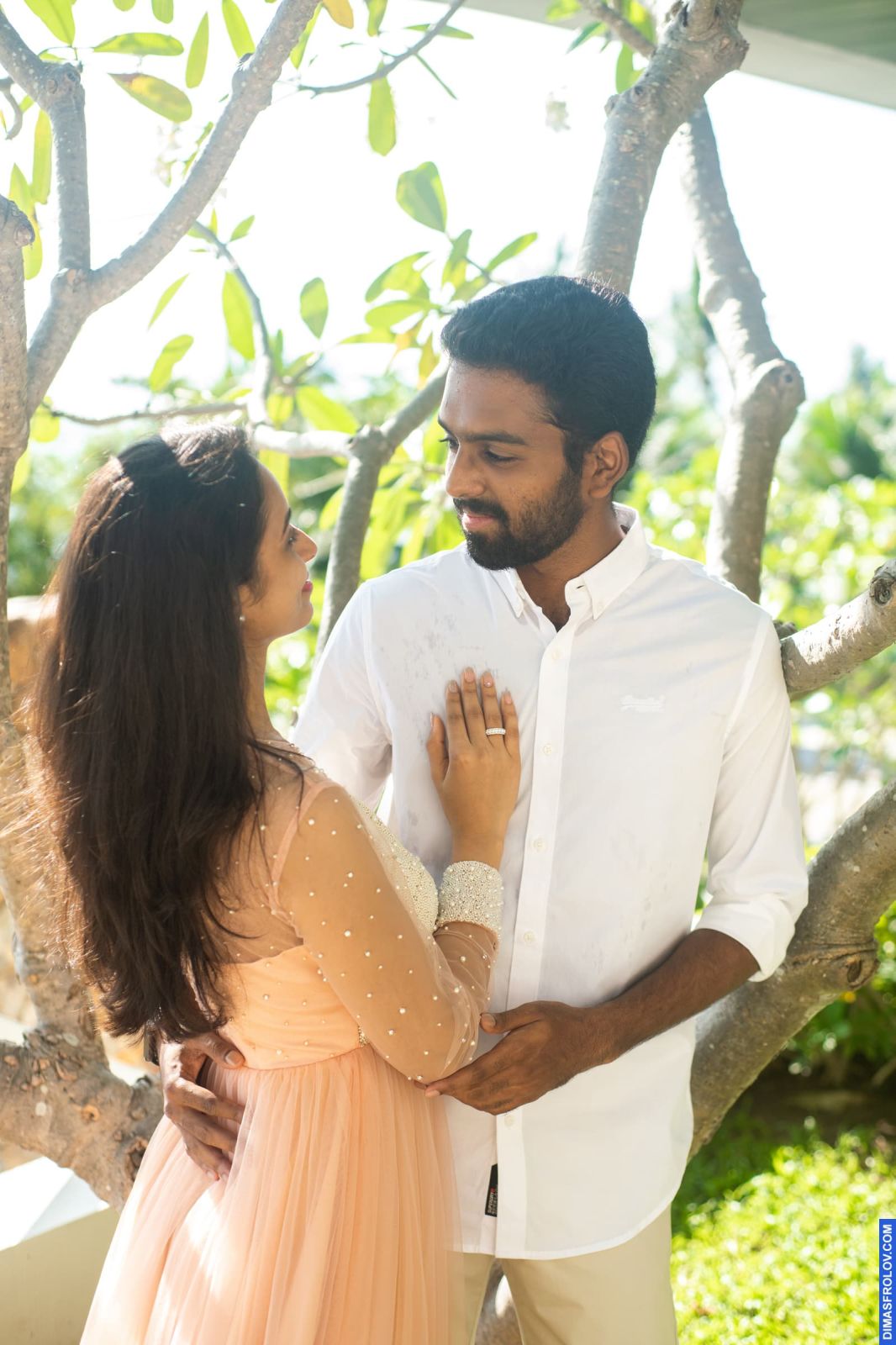 ถ่ายภาพคู่รักและการหมั้น Harshitha และ Royal. บาทต่อภาพ 108400 (2023-05-03 22:12:53)