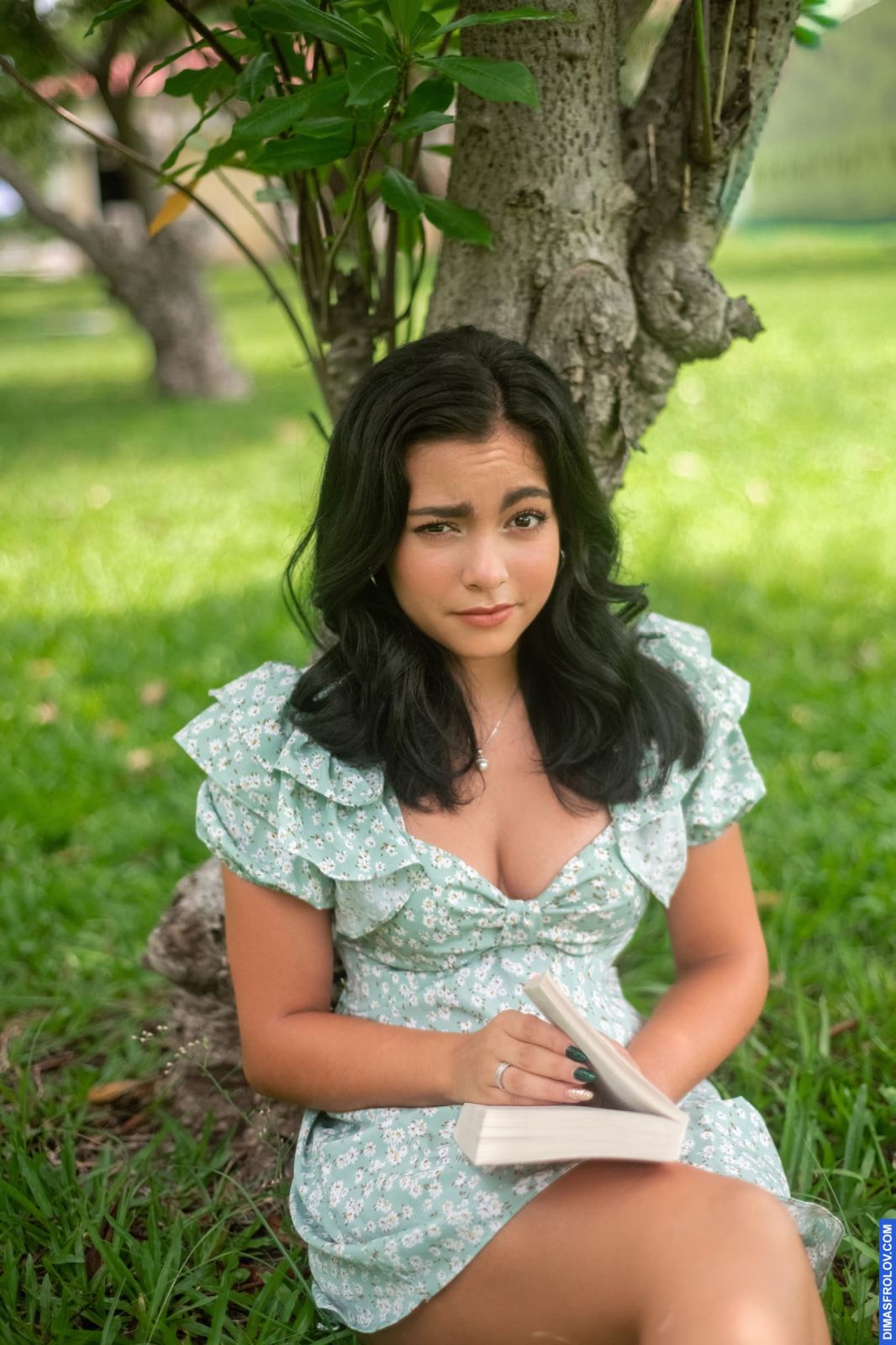 portraits Ludwika. บาทต่อภาพ 108676 (2023-05-03 22:12:58)