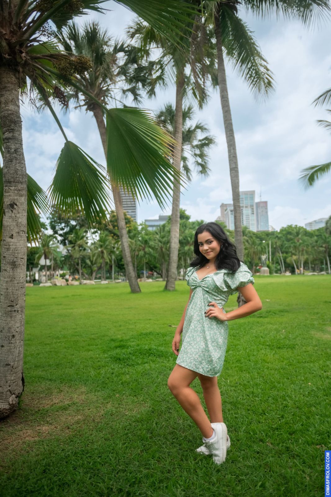 portraits Ludwika. บาทต่อภาพ 108679 (2023-05-03 22:12:58)