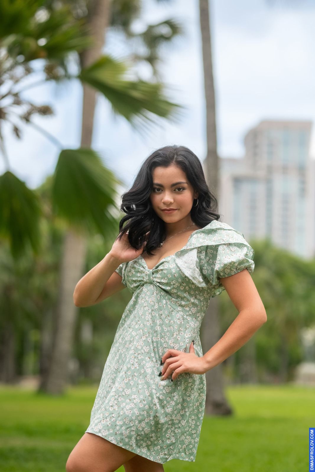 portraits Ludwika. บาทต่อภาพ 108684 (2023-05-03 22:12:58)