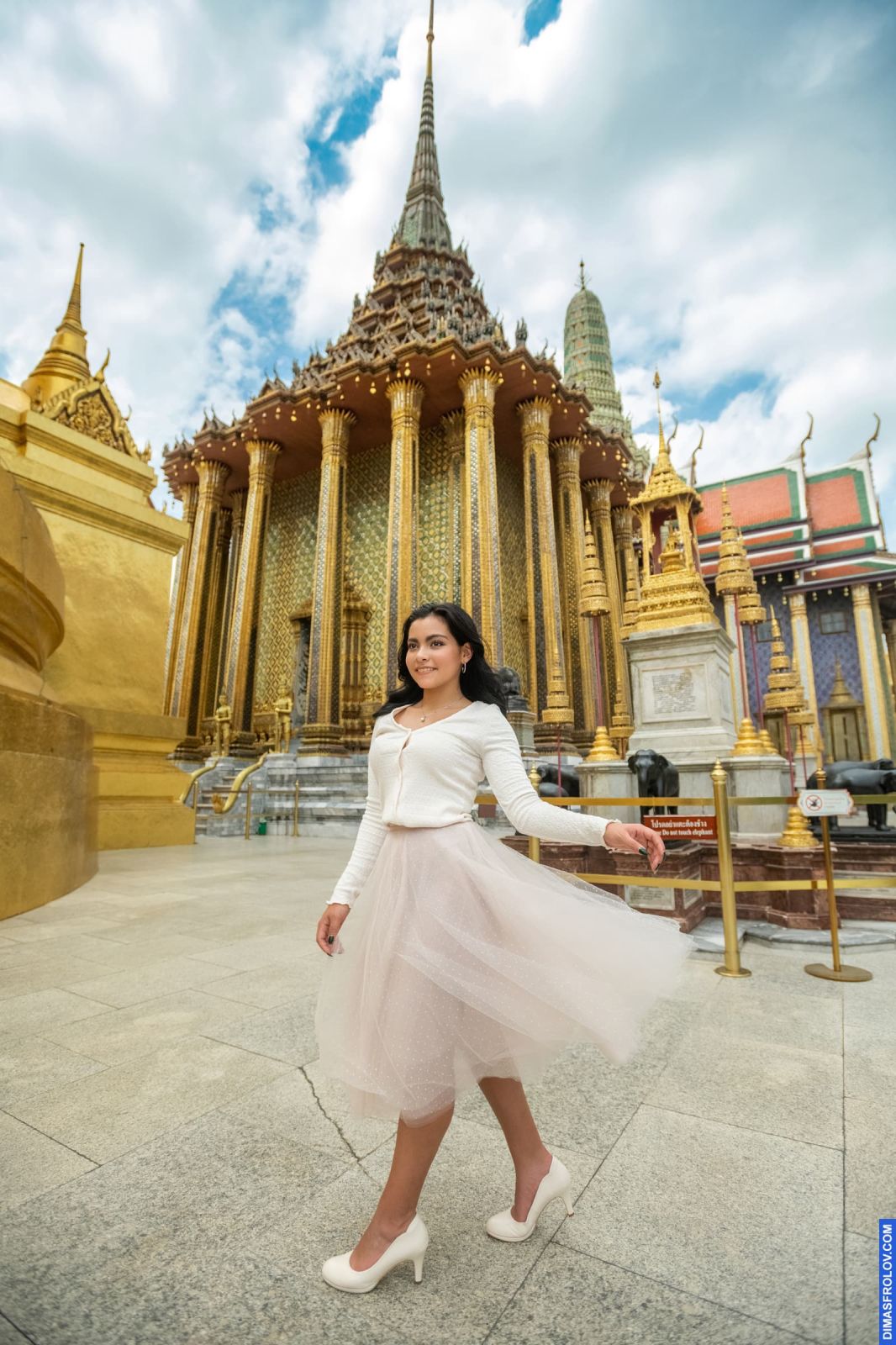 portraits Ludwika. บาทต่อภาพ 108732 (2023-05-03 22:12:59)