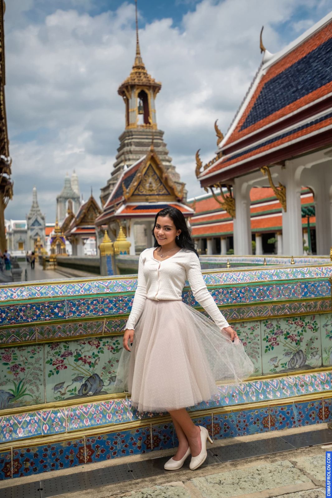portraits Ludwika. บาทต่อภาพ 108753 (2023-05-03 22:13:00)