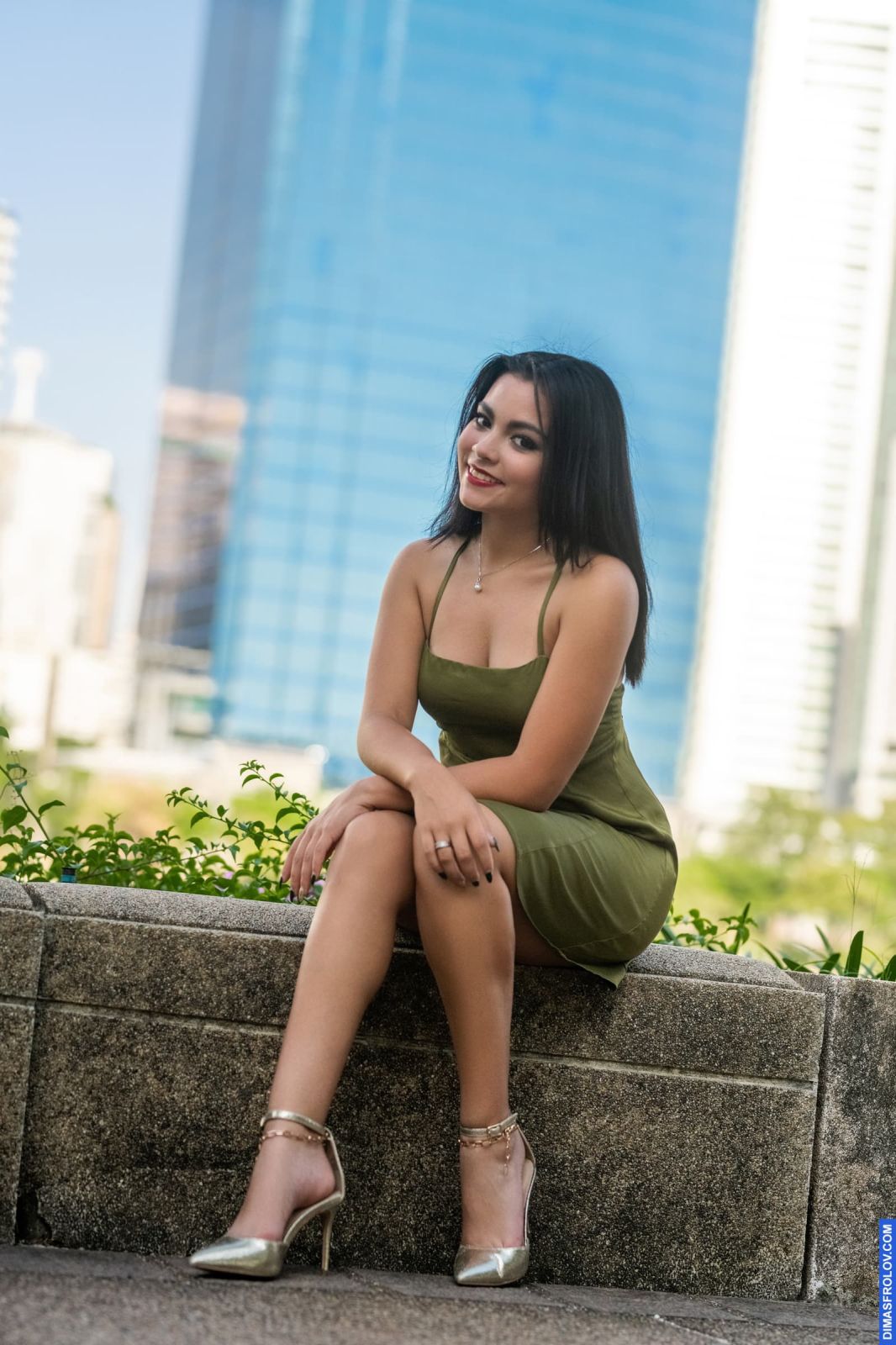 portraits Ludwika. บาทต่อภาพ 108764 (2023-05-03 22:13:00)