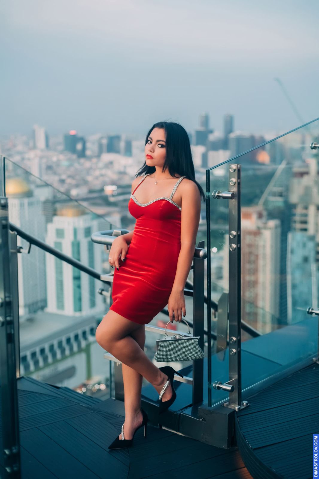 portraits Ludwika. บาทต่อภาพ 108792 (2023-05-03 22:13:00)