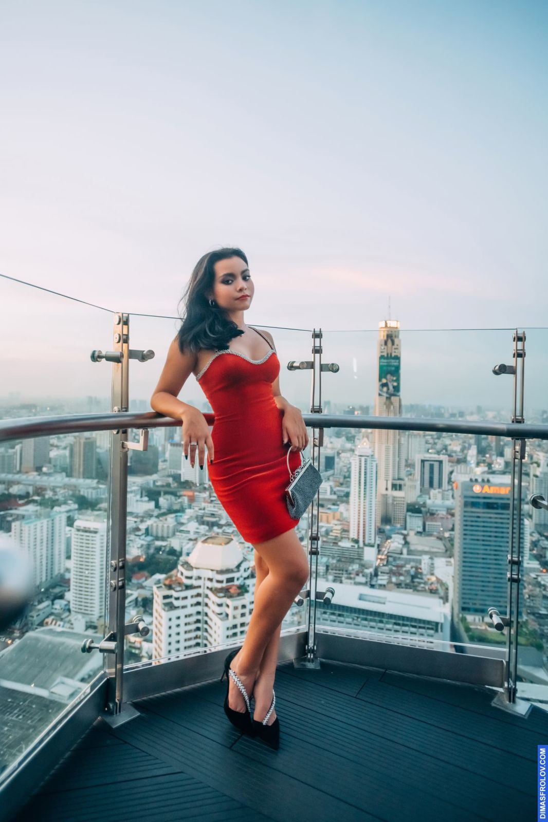 portraits Ludwika. บาทต่อภาพ 108798 (2023-05-03 22:13:00)