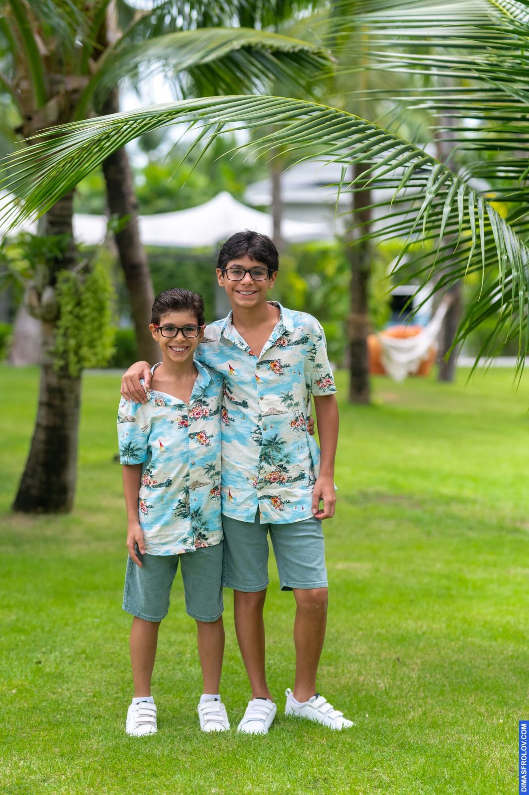family Farah และ Rami พร้อมลูกชาย. บาทต่อภาพ 110779 (2023-05-03 22:13:53)