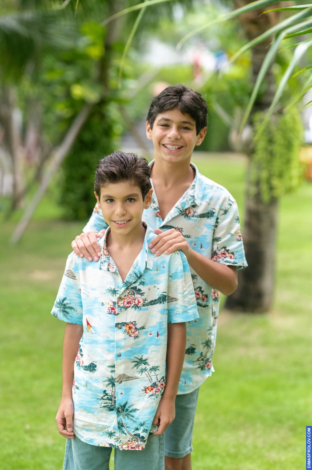 family Farah และ Rami พร้อมลูกชาย. บาทต่อภาพ 110788 (2023-05-03 22:13:54)