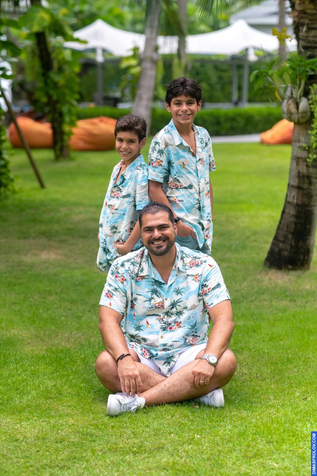 family Farah และ Rami พร้อมลูกชาย. บาทต่อภาพ 110809 (2023-05-03 22:13:54)