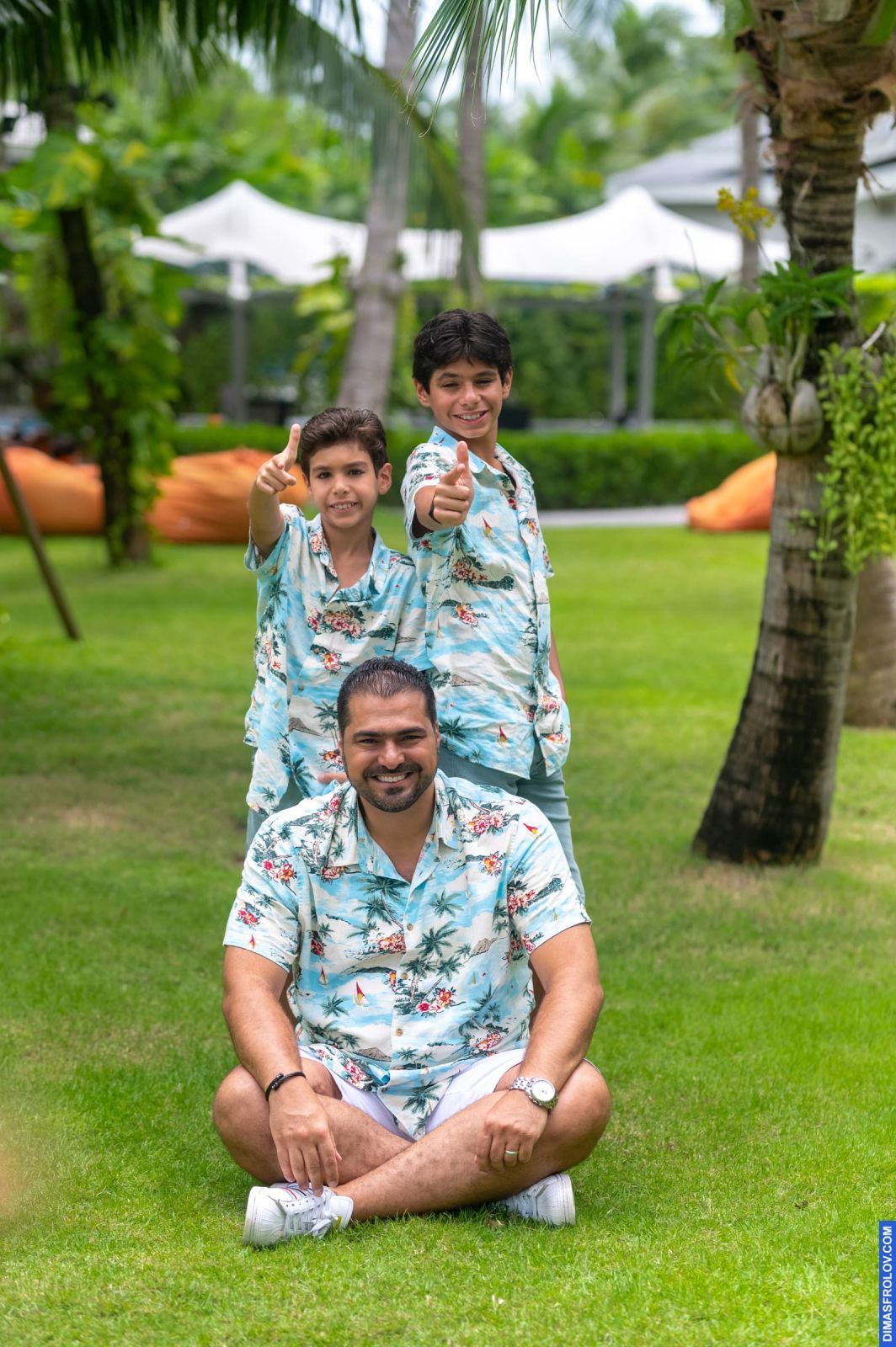 family Farah และ Rami พร้อมลูกชาย. บาทต่อภาพ 110812 (2023-05-03 22:13:54)