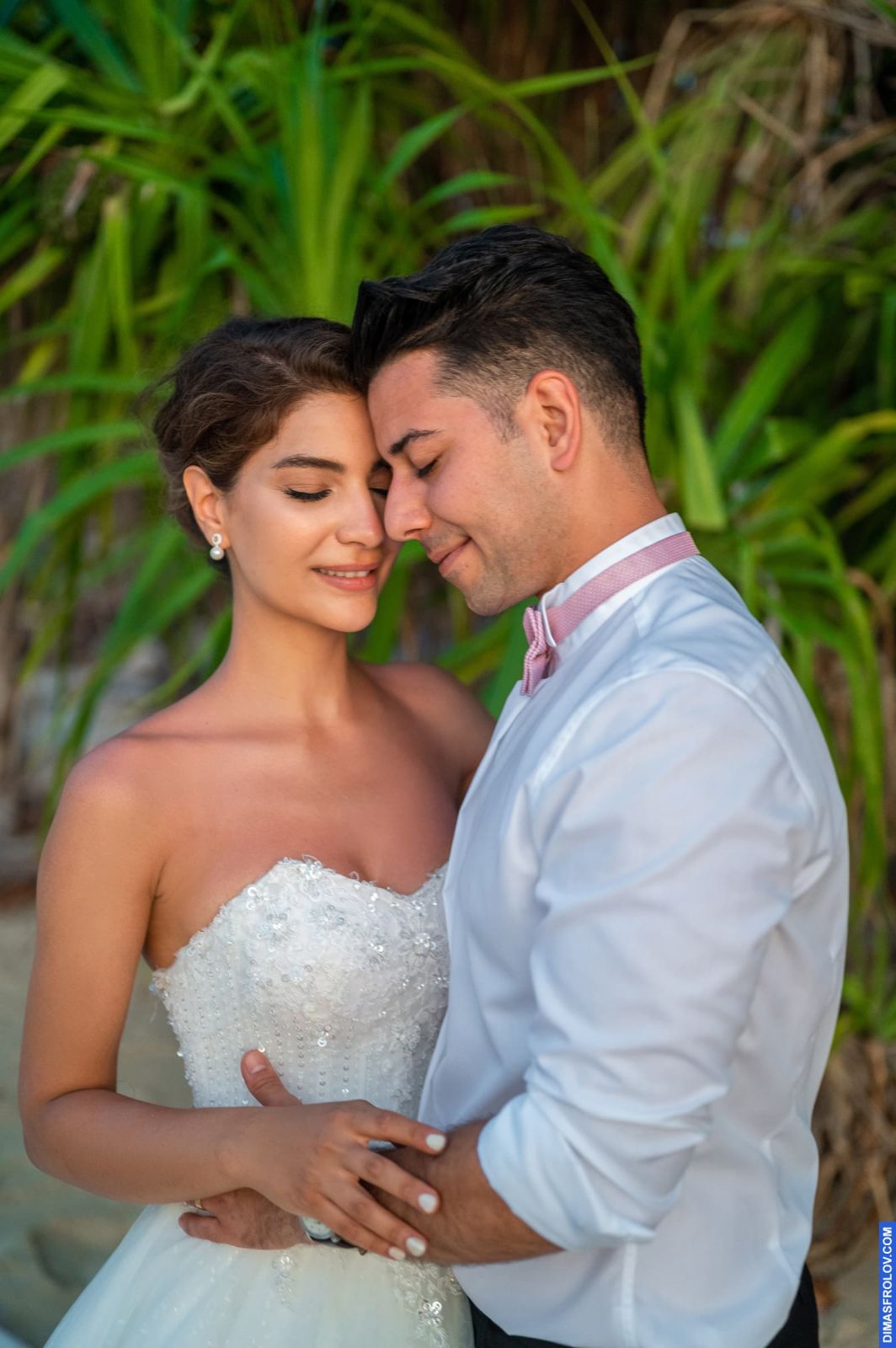 Parisa & Peyman. Pre-wedding photo shoot. Photo 115330 (2023-05-03 22:15:25)