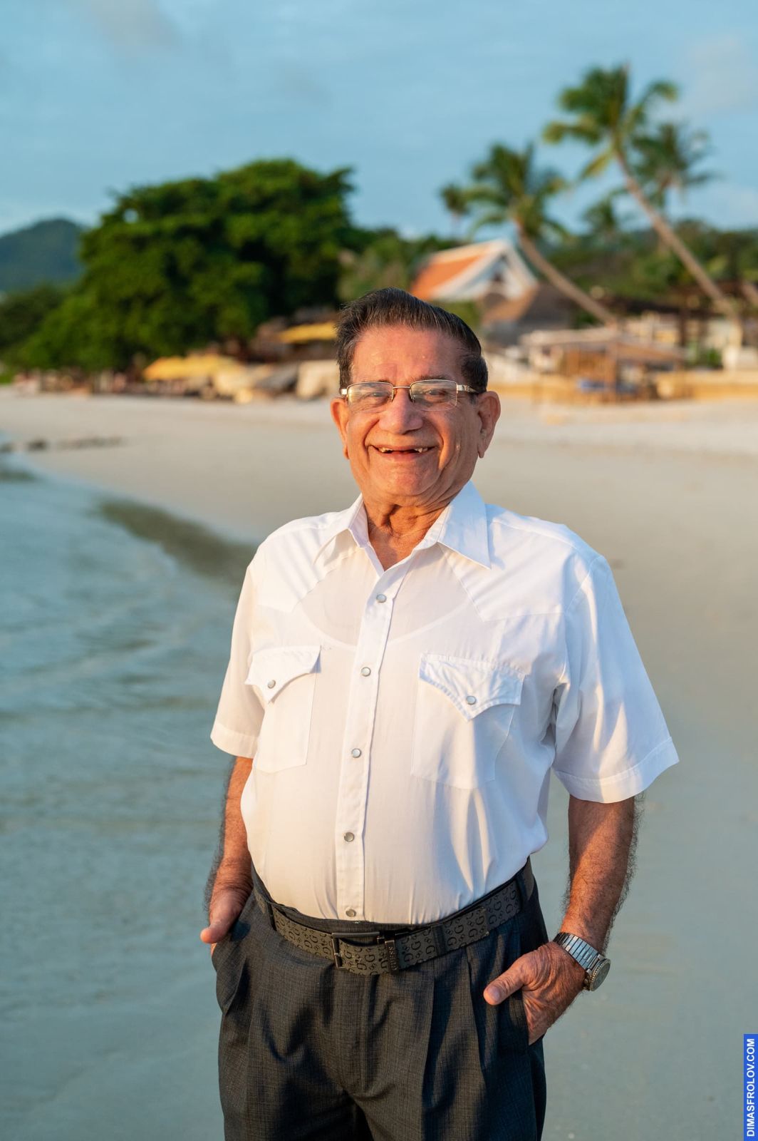 family Bedi. บาทต่อภาพ 115706 (2023-05-03 22:15:34)