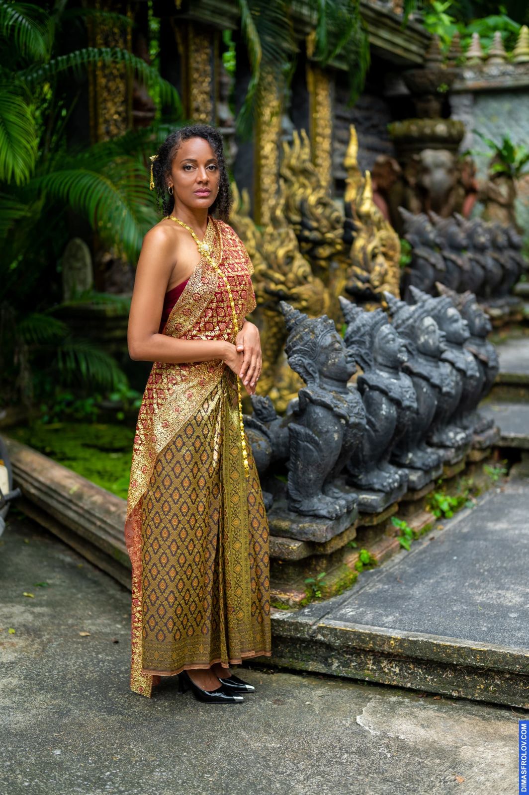 portraits Gloria. บาทต่อภาพ 120346 (2023-05-03 22:17:11)