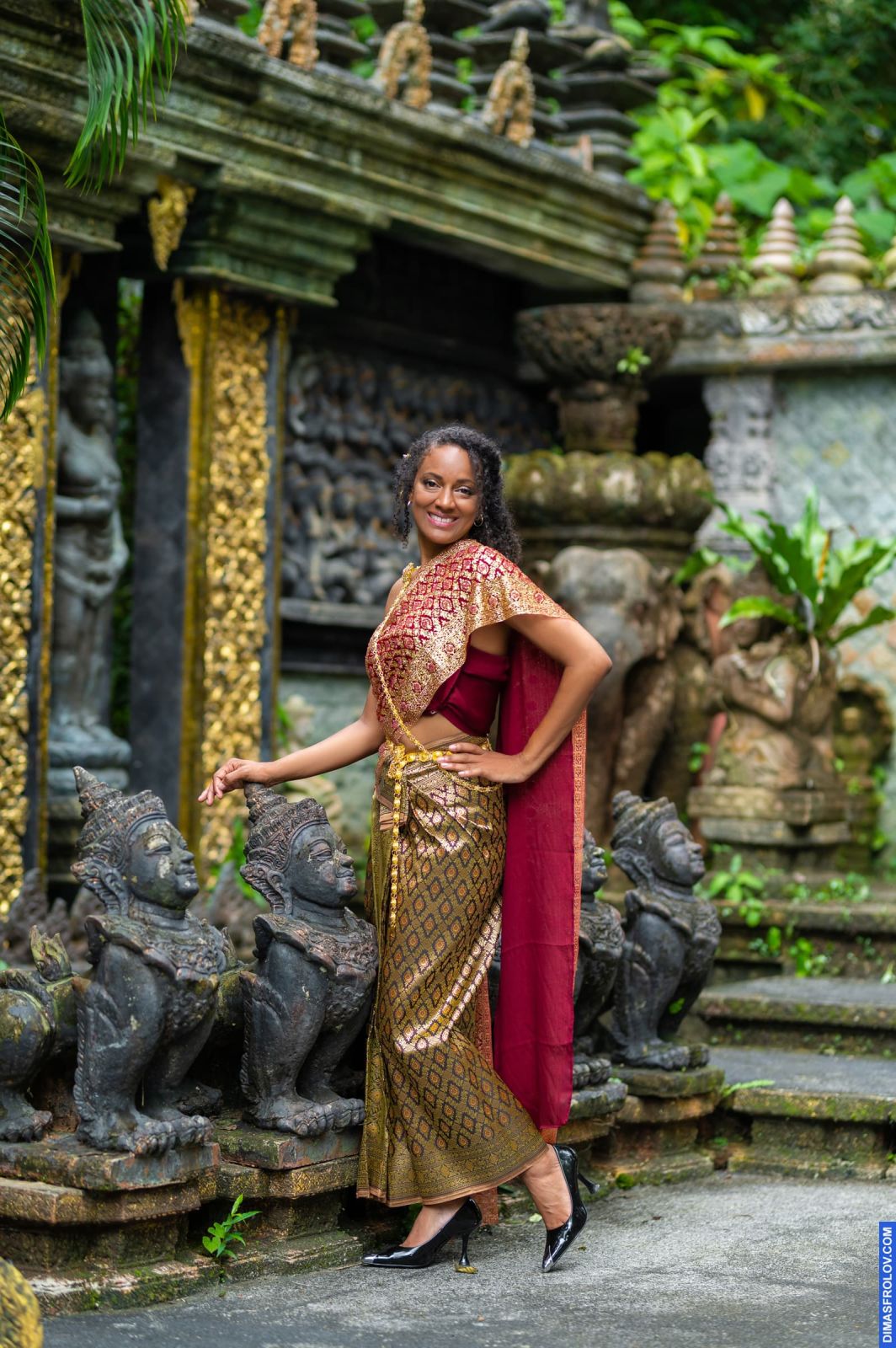 portraits Gloria. บาทต่อภาพ 120350 (2023-05-03 22:17:11)