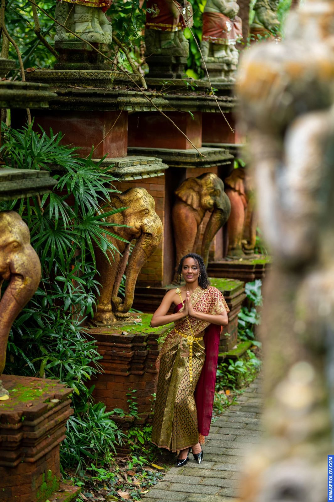 portraits Gloria. บาทต่อภาพ 120360 (2023-05-03 22:17:11)
