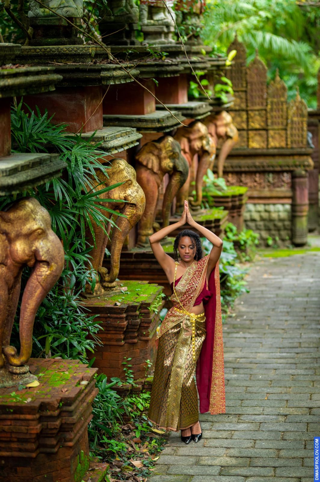 portraits Gloria. บาทต่อภาพ 120364 (2023-05-03 22:17:11)