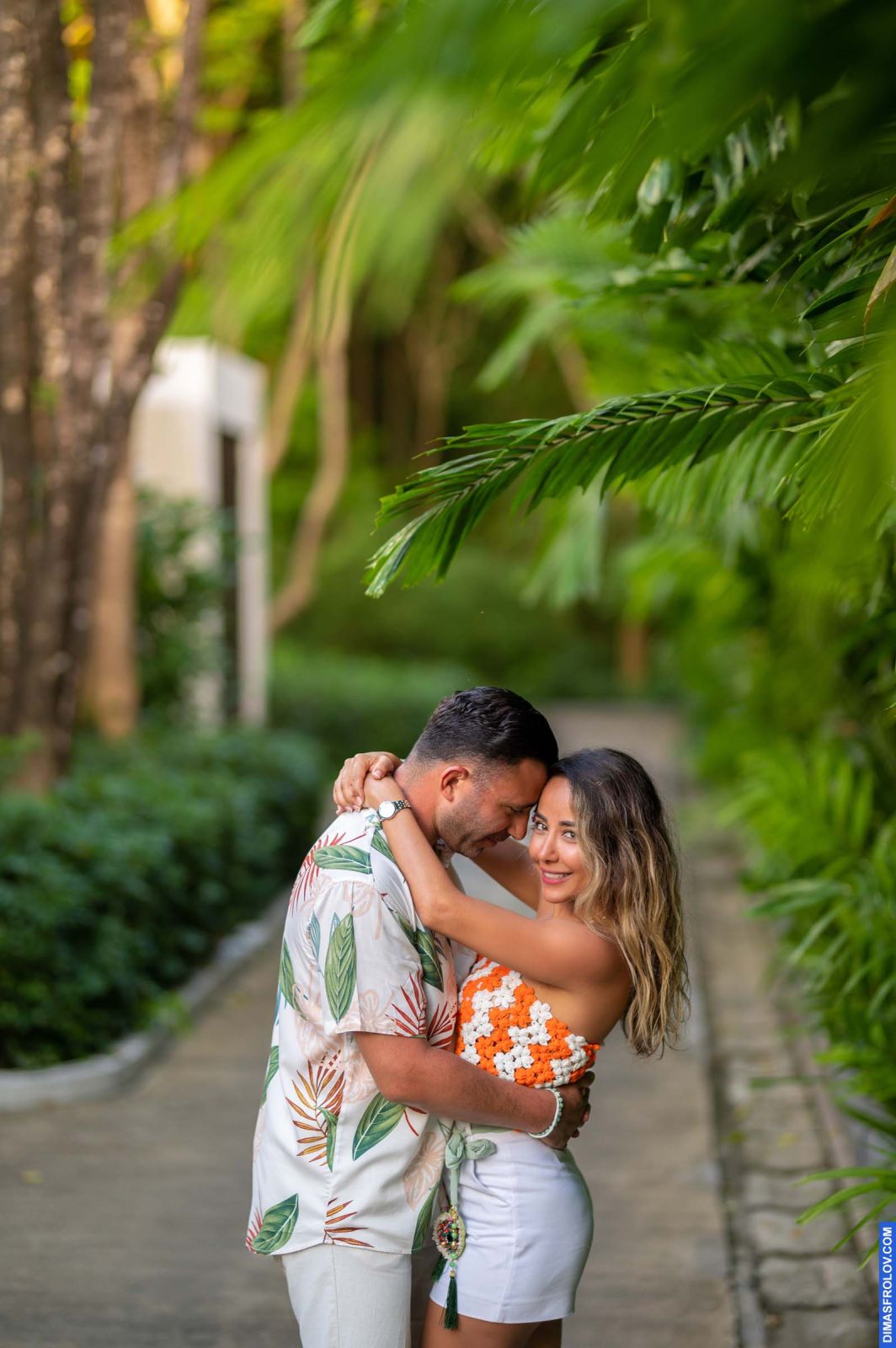 Proposal photo shoots Sam to Sahar. photo 123567 (2023-05-03 22:18:06)