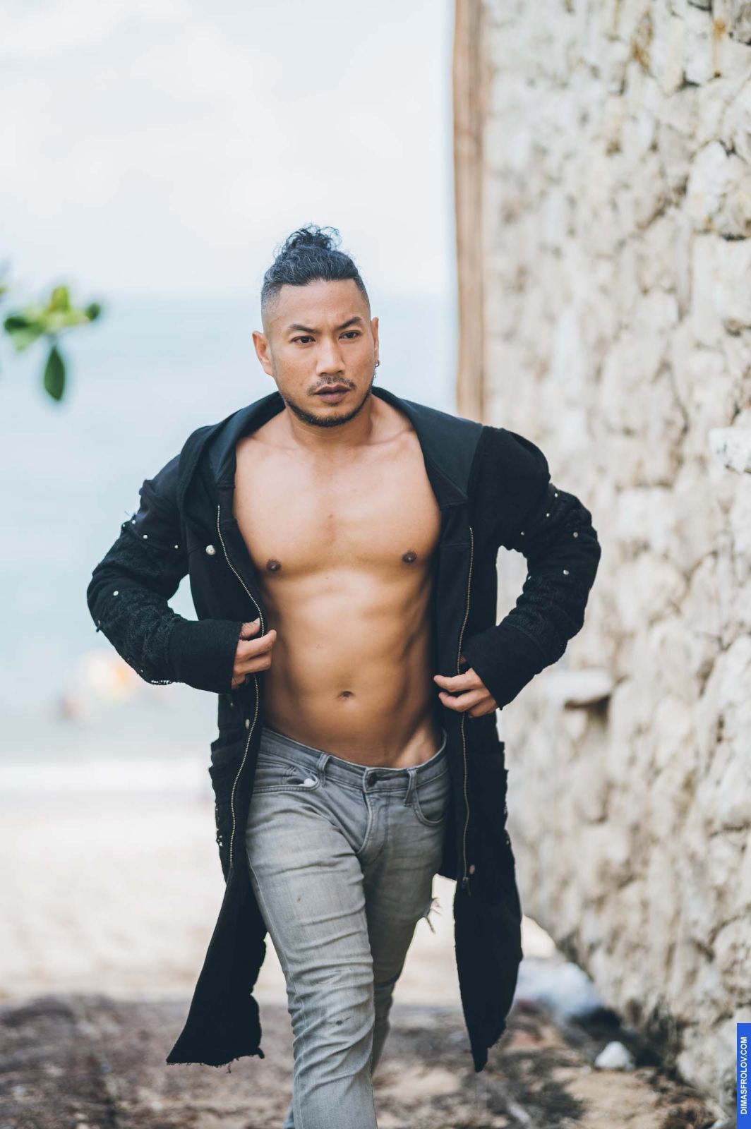 Men’s Photoshoot: Business, Casual and Creative Portraits. Photo 124131 (2023-05-03 22:18:21)