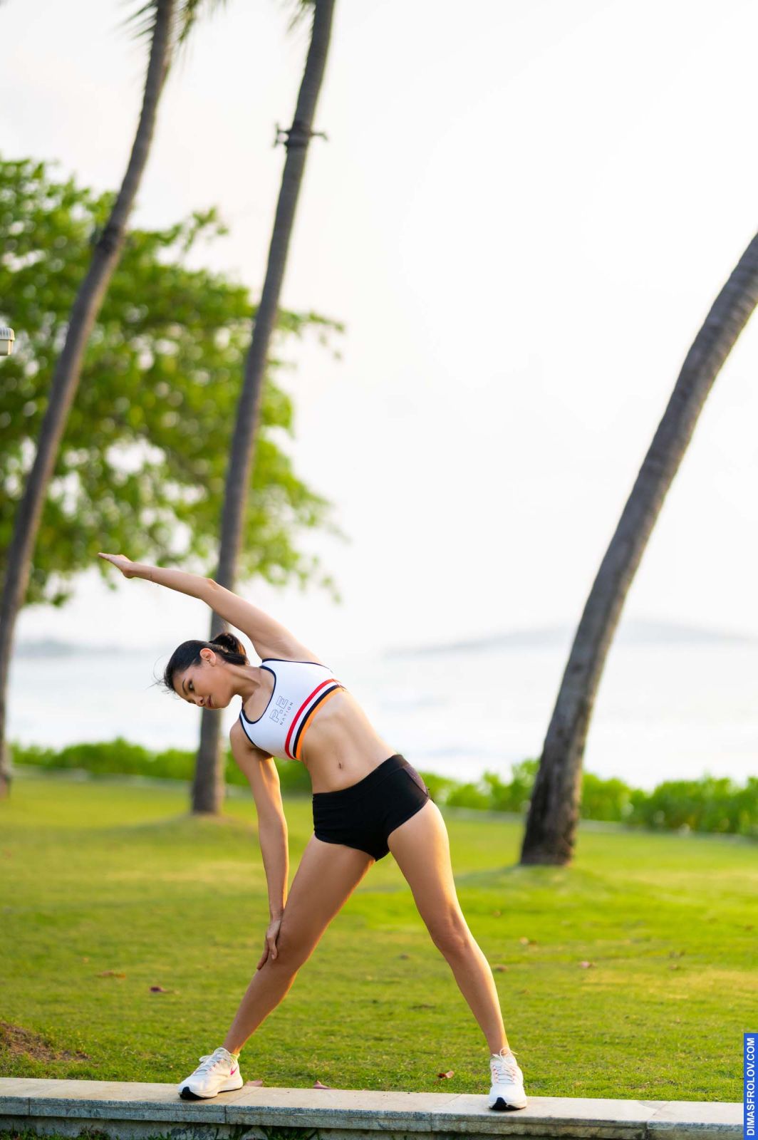 yoga ฟิตเนสยามเช้า - ธันดาร์ หล่าย. บาทต่อภาพ 126333 (2023-05-03 22:19:14)