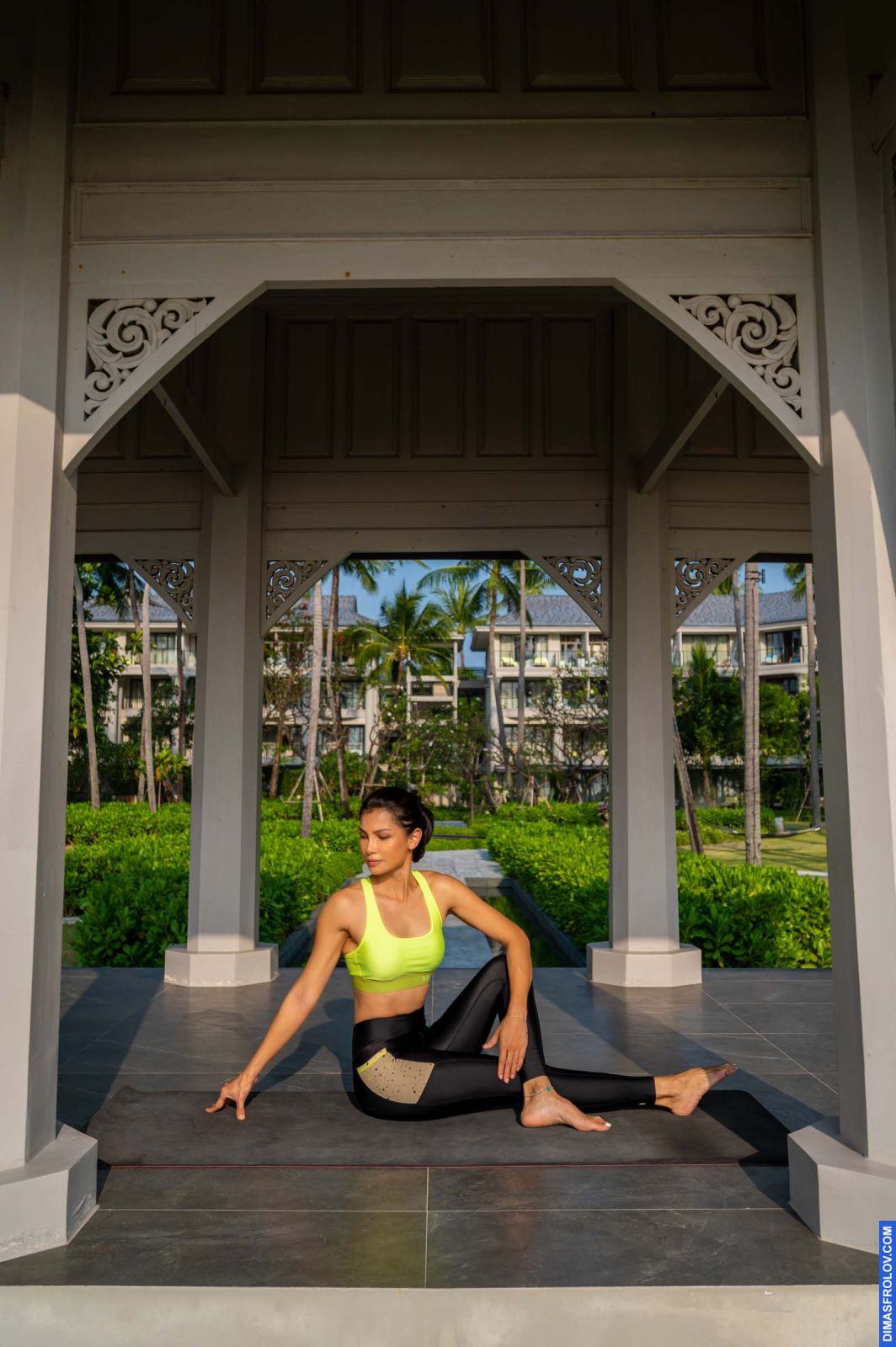 yoga ฟิตเนสยามเช้า - ธันดาร์ หล่าย. บาทต่อภาพ 126451 (2023-05-03 22:19:15)