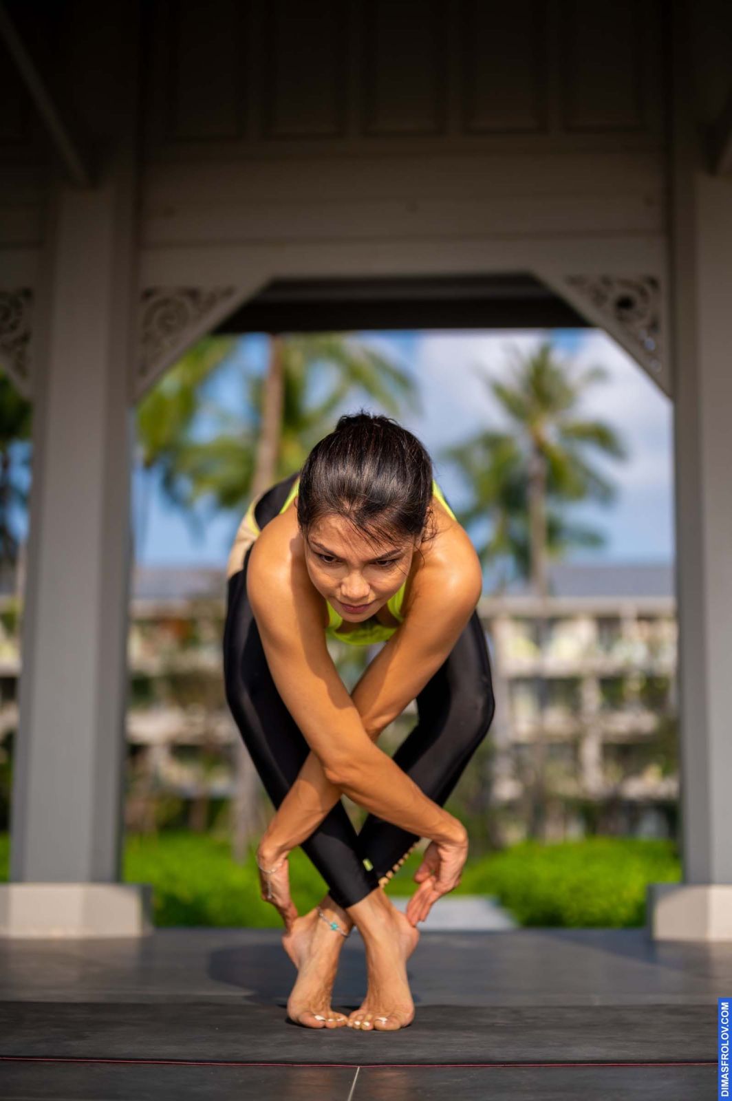 yoga ฟิตเนสยามเช้า - ธันดาร์ หล่าย. บาทต่อภาพ 126448 (2023-05-03 22:19:15)