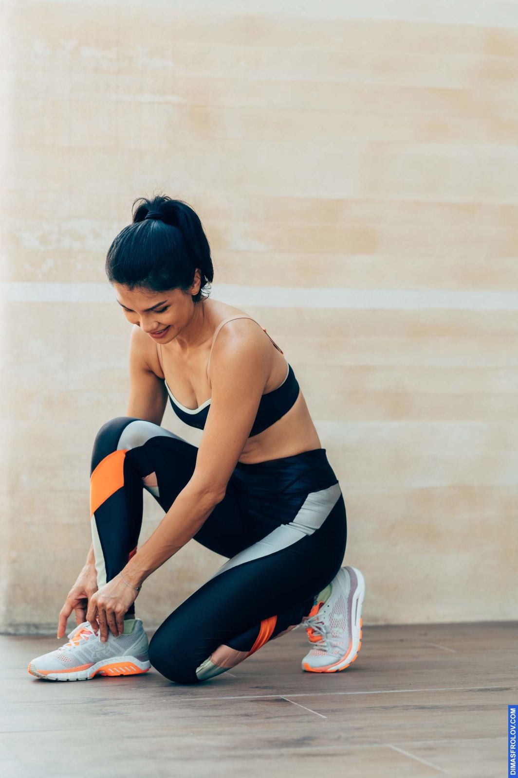 yoga ฟิตเนสยามเช้า - ธันดาร์ หล่าย. บาทต่อภาพ 126485 (2023-05-03 22:19:16)