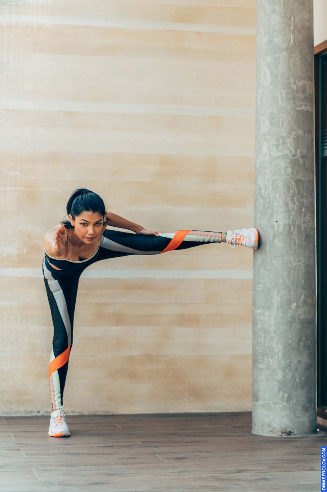 yoga ฟิตเนสยามเช้า - ธันดาร์ หล่าย. บาทต่อภาพ 126506 (2023-05-03 22:19:16)