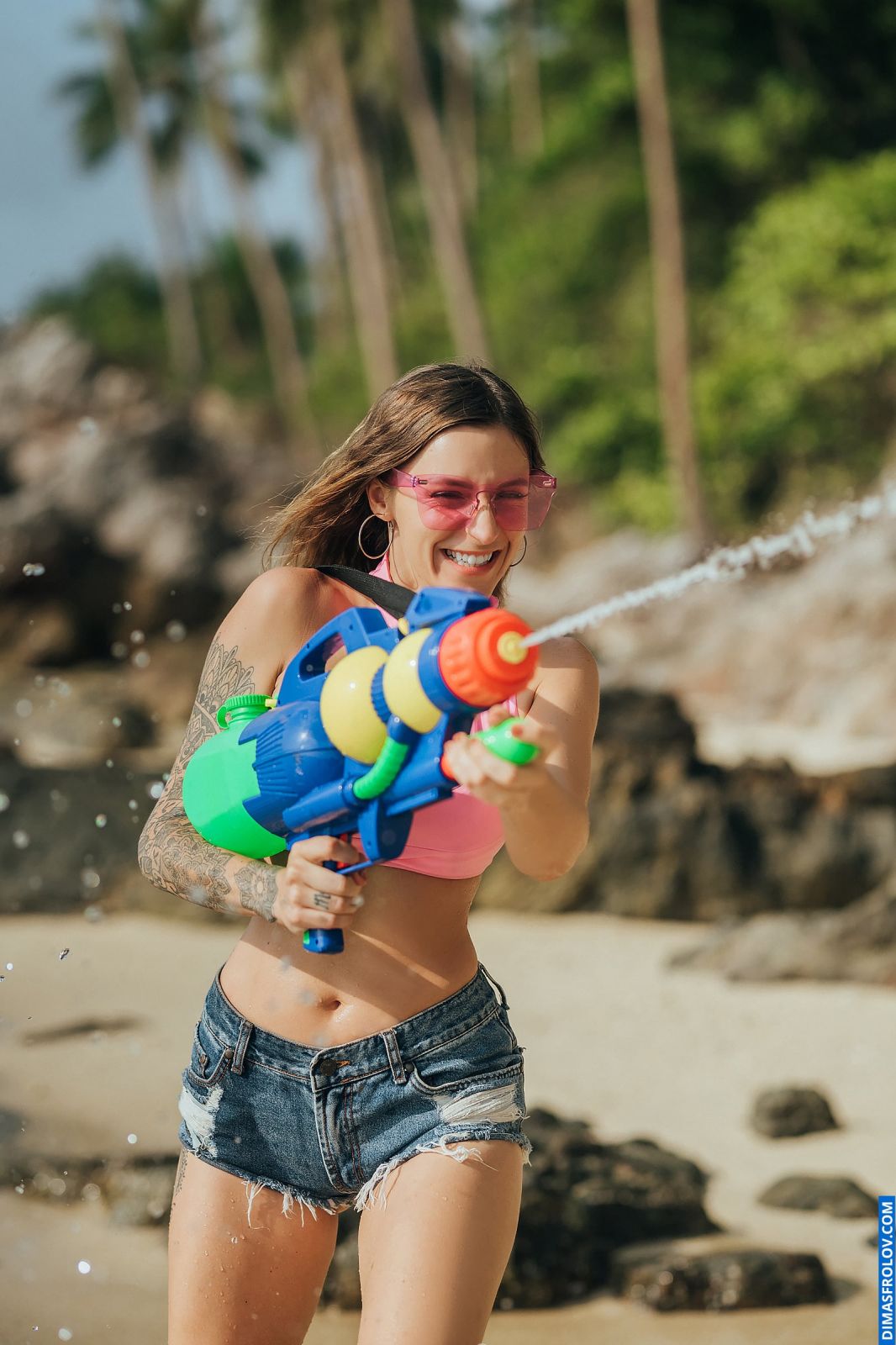 Sessão de fotos de biquíni para o Songkran (Ano Novo Tailandês). Foto 128419 (2024-02-08 03:57:30)