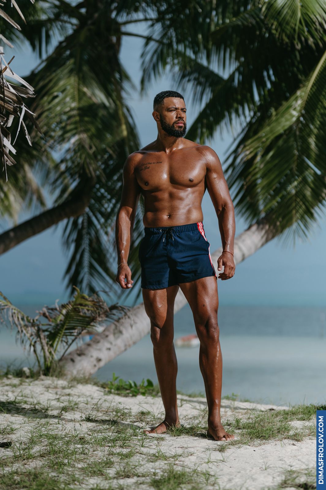 Fitness Photoshoot for Men: Strength, Shape and Natural Confidence. Photo 129157 (2025-06-03 17:45:34)