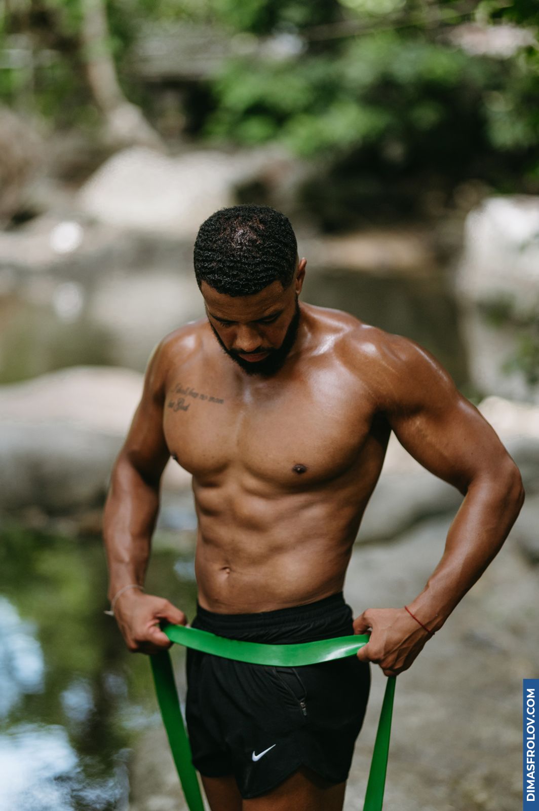 Fitness Photoshoot for Men: Strength, Shape and Natural Confidence. Photo 129176 (2025-06-03 17:46:28)