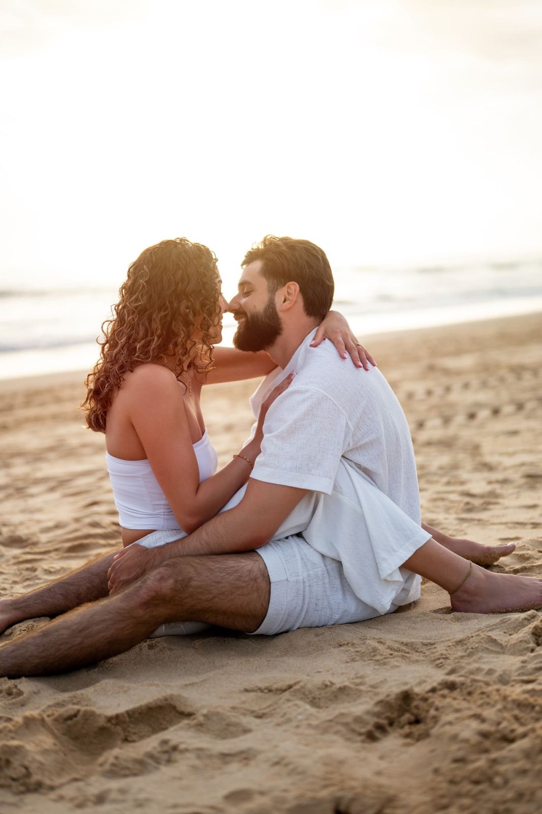 Daniel & Shirien: A Sunset Couple Photoshoot at Costa da Caparica. Photo 131453 (2026-07-15 21:08:33)