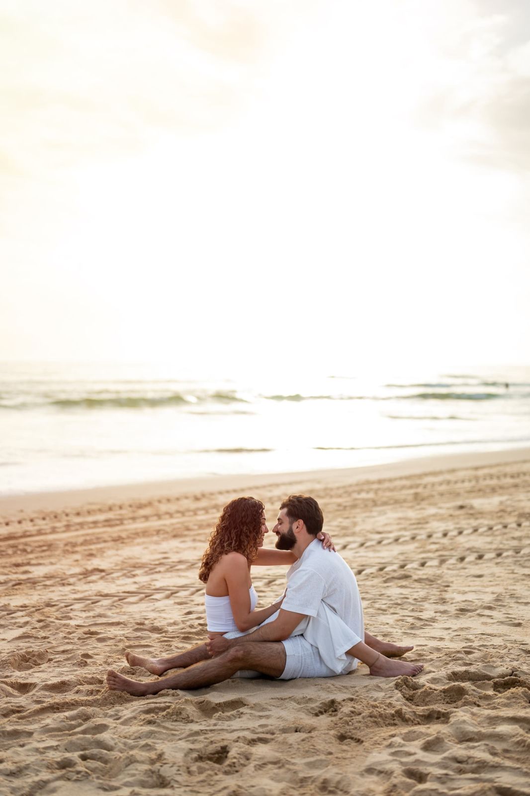 Daniel & Shirien: A Sunset Couple Photoshoot at Costa da Caparica. Photo 131454 (2026-07-15 21:08:34)