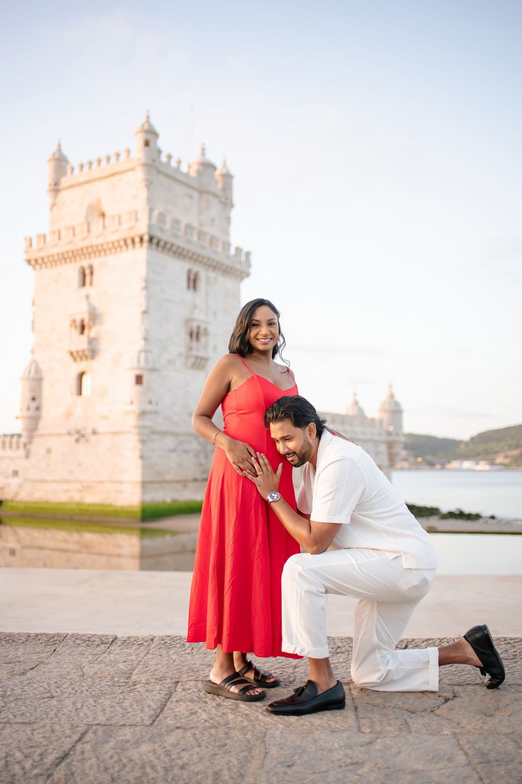 Anesha & Ryan: A Sunrise Pregnancy Photoshoot in Lisbon. Photo 131680 (2026-07-16 09:25:02)