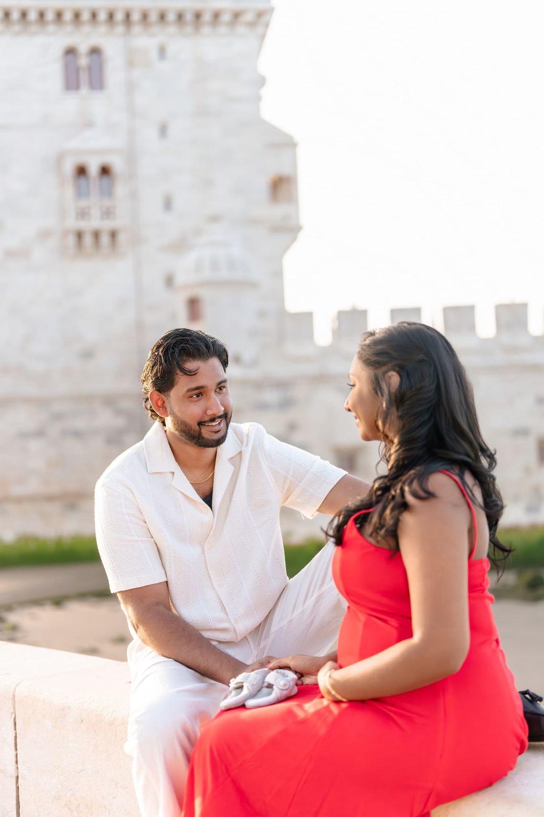 Anesha & Ryan: A Sunrise Pregnancy Photoshoot in Lisbon. Photo 131698 (2026-07-16 09:25:22)