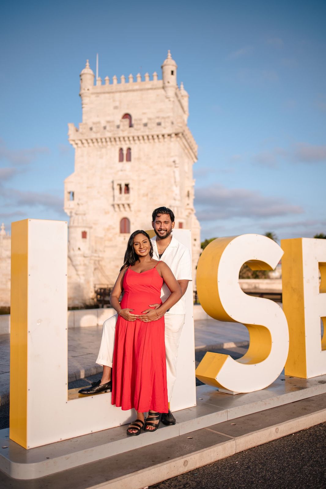 Anesha & Ryan: A Sunrise Pregnancy Photoshoot in Lisbon. Photo 131705 (2026-07-16 09:25:29)