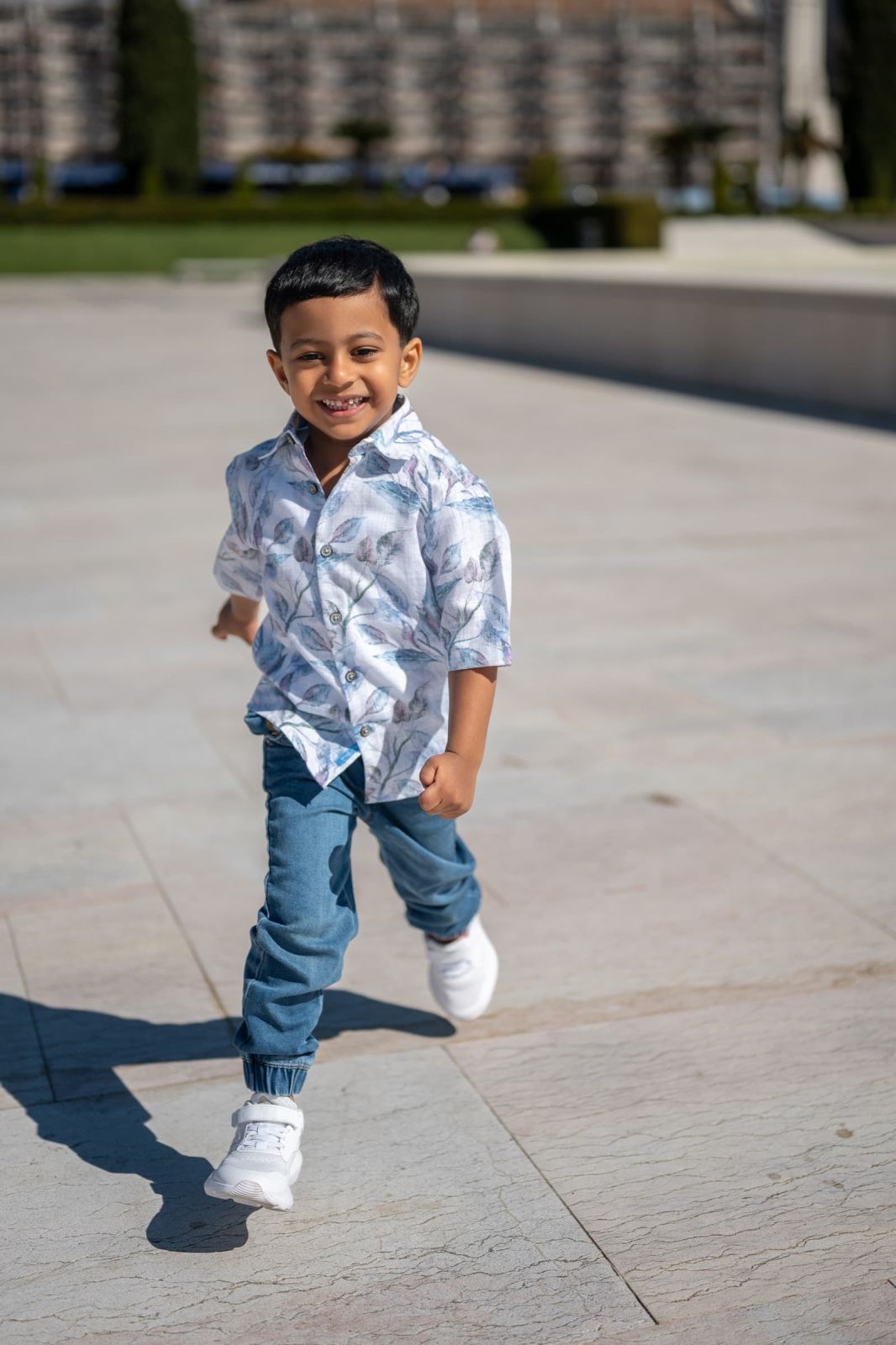 A First Birthday Family Photoshoot at Jerónimos Monastery, Lisbon. Photo 131707 (2026-07-16 10:07:12)
