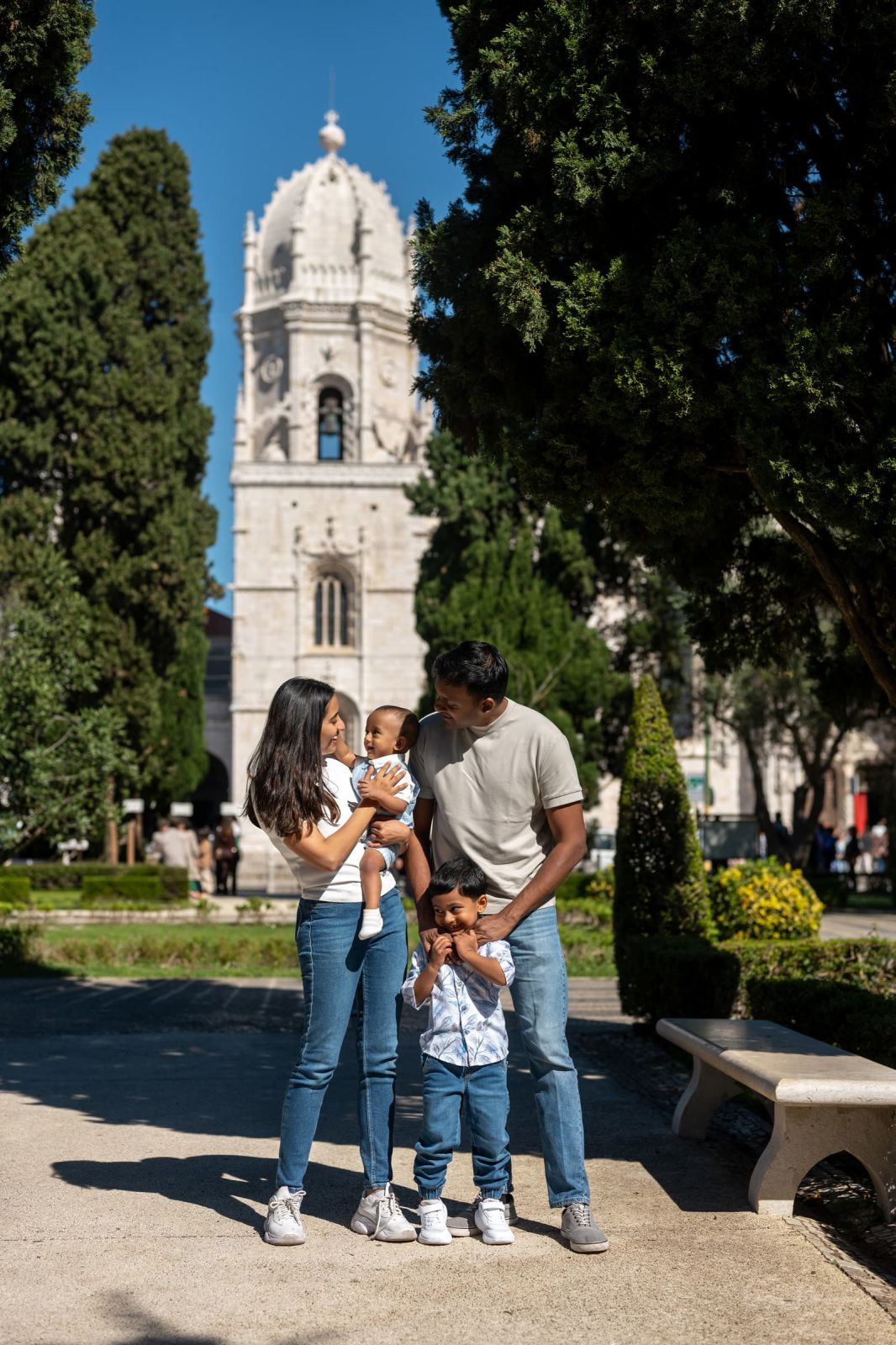 A First Birthday Family Photoshoot at Jerónimos Monastery, Lisbon. Photo 131716 (2026-07-16 10:07:20)