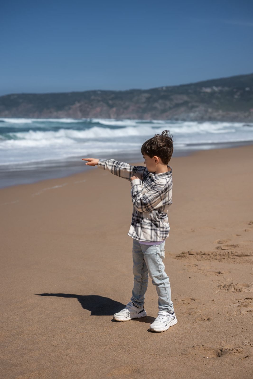 A Family Photoshoot with Teenagers at Guincho Beach, near Cascais. Photo 131840 (2026-07-16 10:32:12)
