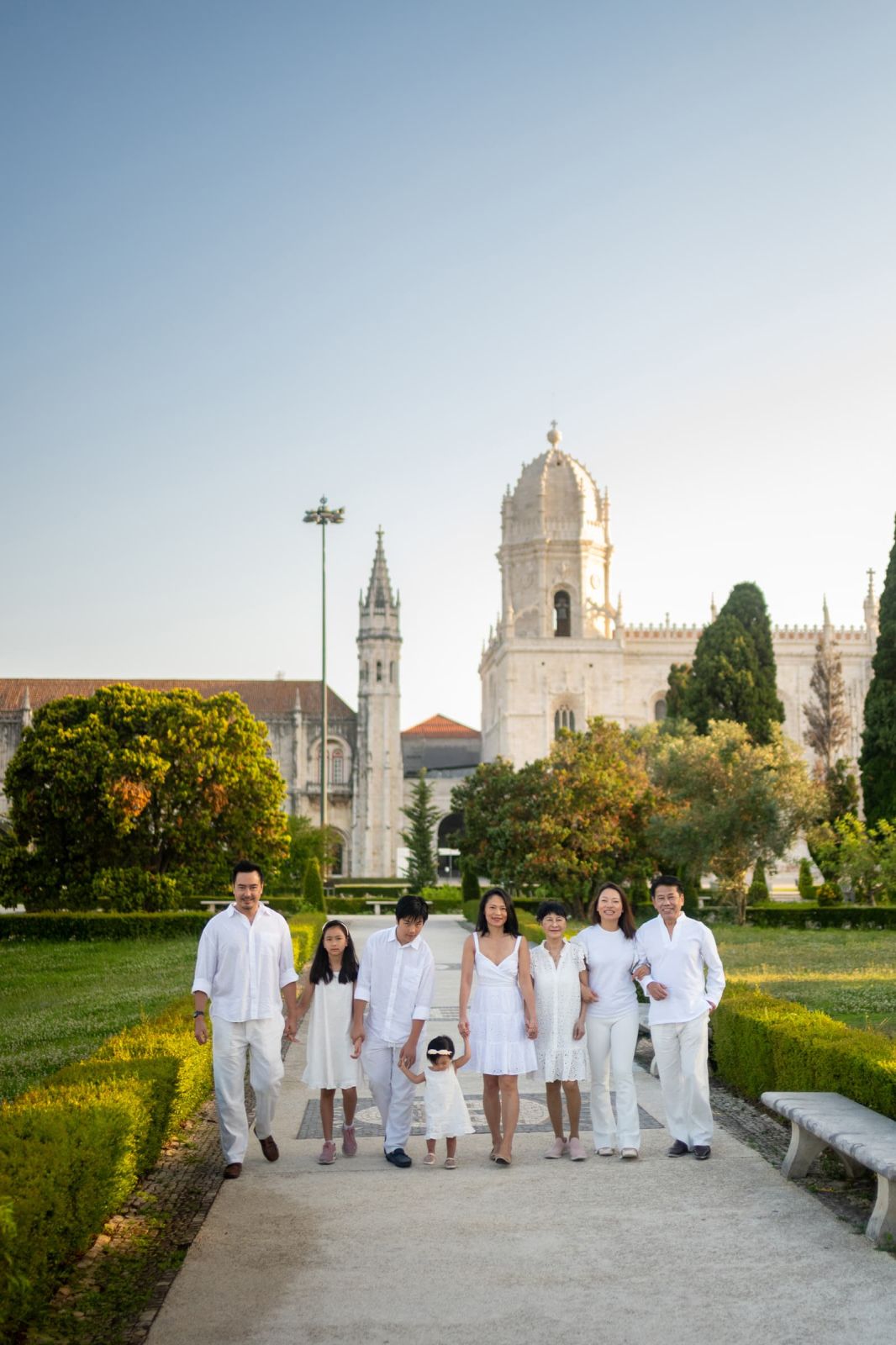Family & children photography Sunrise family photo shoot at Jeronimo Monastery. photo 131969 (2026-07-16 12:37:11)