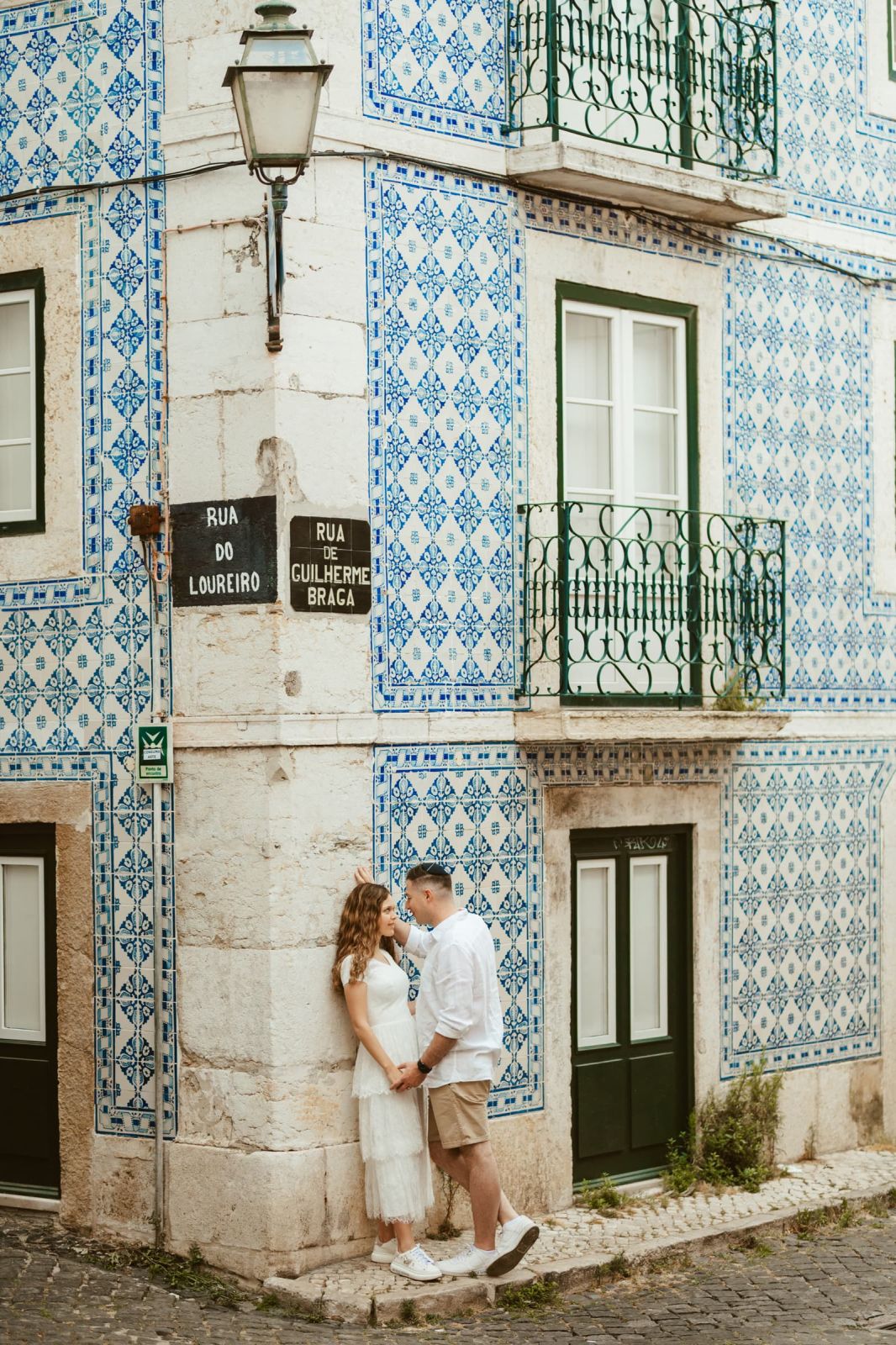 Engagement photos in Lisbon. Photo natanya-dean-108-3cb054eb77.