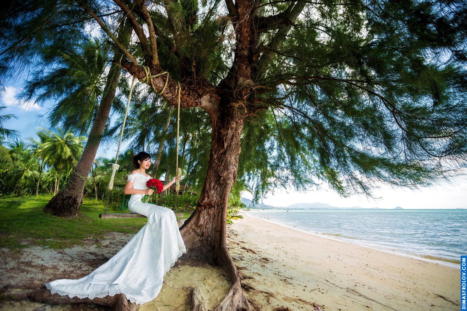 Artistic Bride Portraits. photographer Dimas Frolov. photo1508