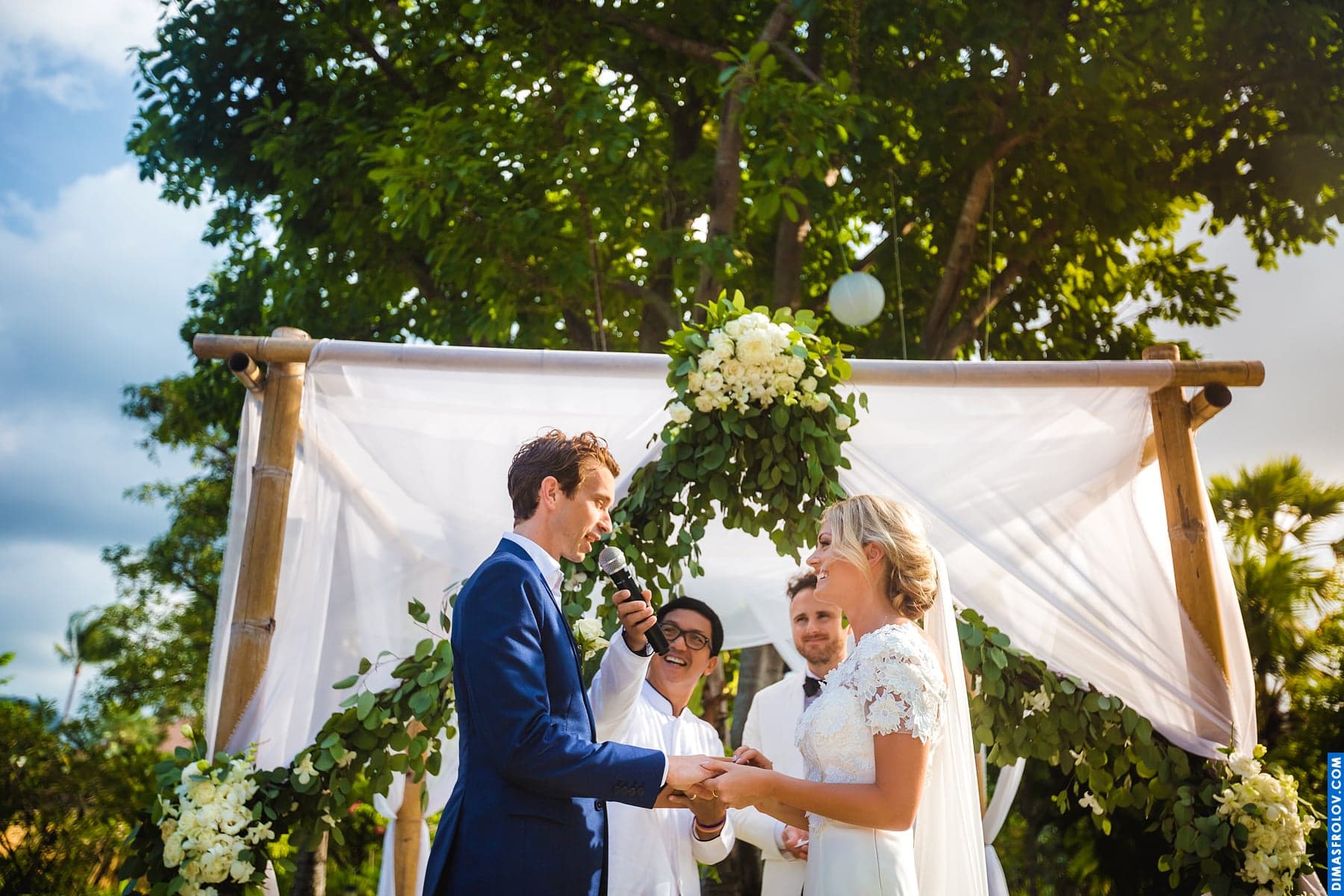 How to choose Your Wedding Photographer? Tips and recommendations. photographer Dimas Frolov. photo610