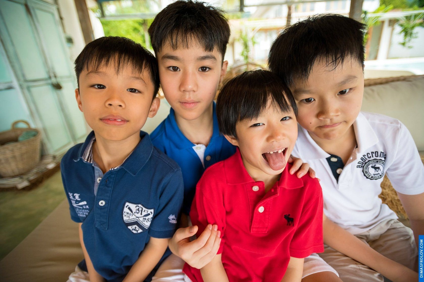 family ครอบครัว Chan. บาทต่อภาพ 44440 (2023-05-03 21:54:00)