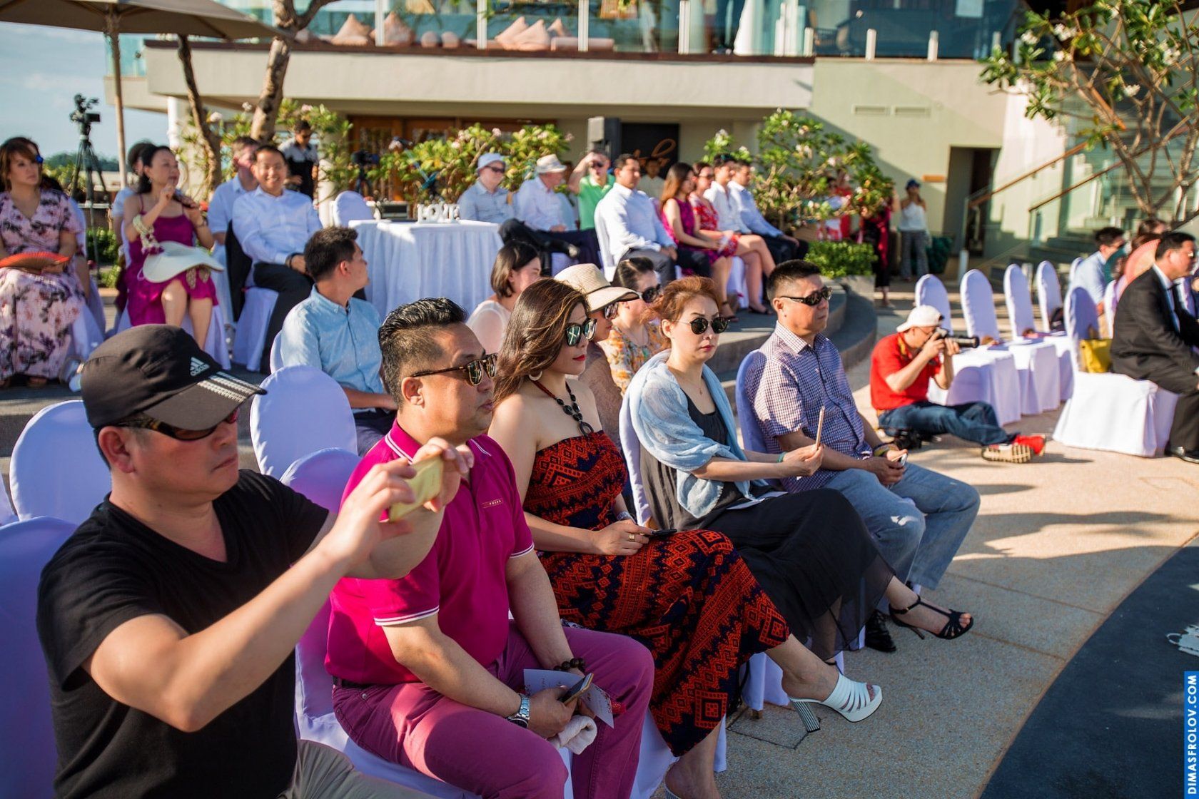 งานแต่งงานแบบ Destination และการถ่ายภาพ ณ โรงแรม InterContinental Eddy & Angela. บาทต่อภาพ 132769 (2026-07-17 17:15:51)