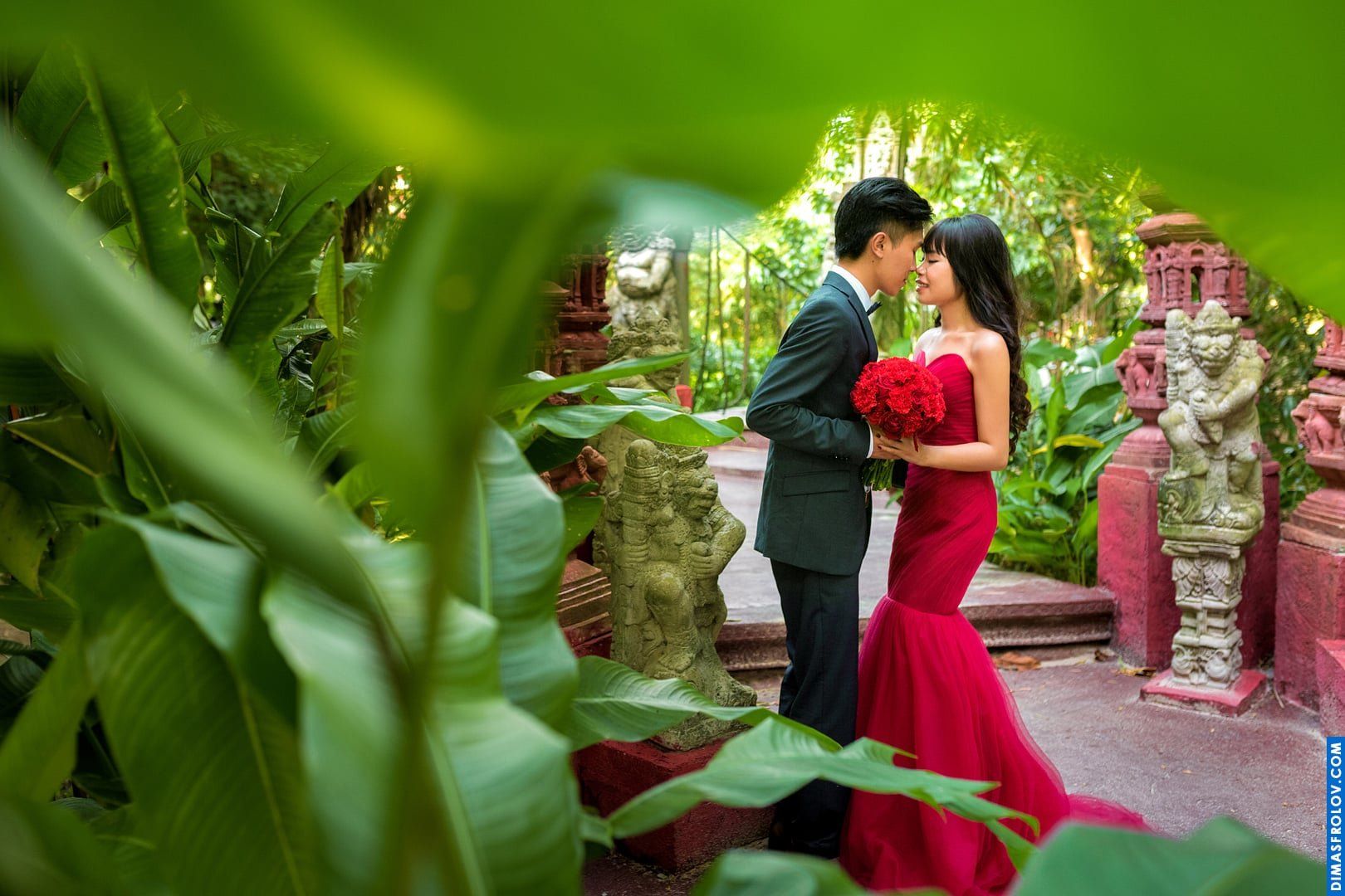 Li & Lu. Pre-wedding photo shoot at a villa. Photo 8009 (2023-05-03 21:45:55)